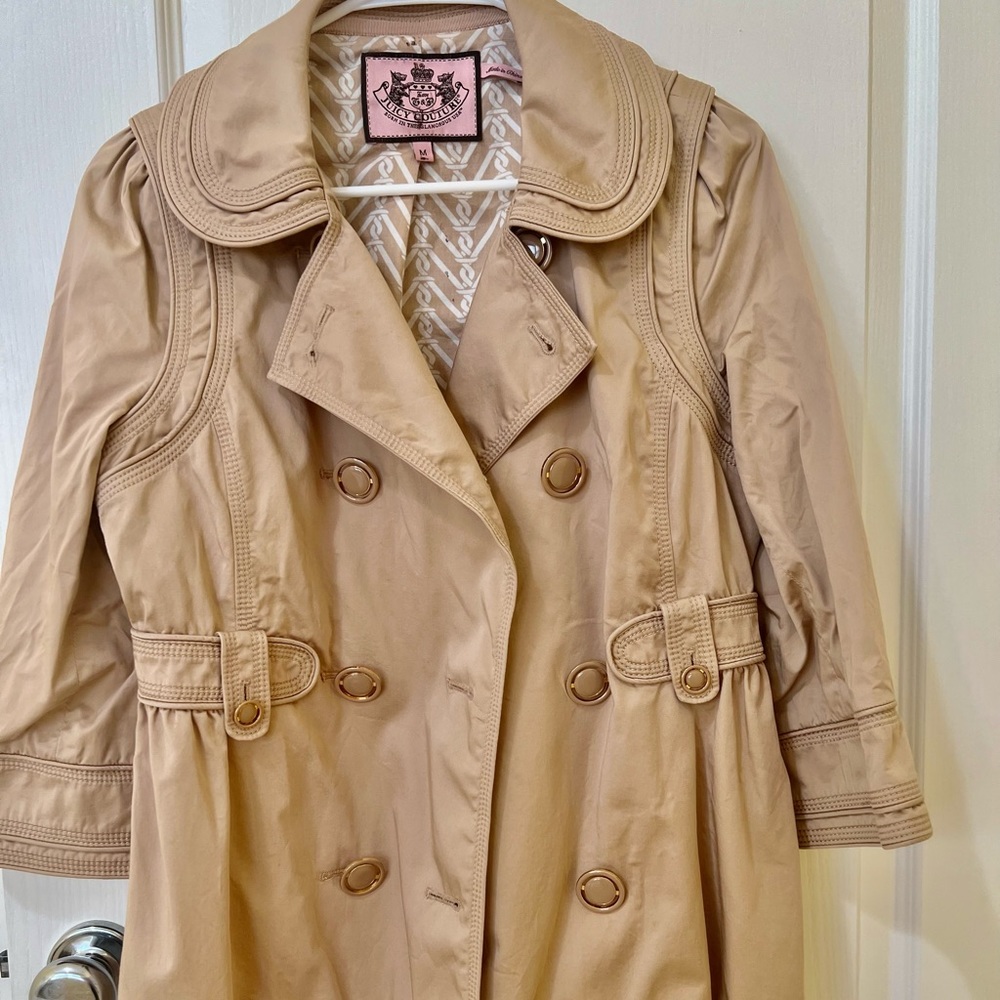 Juicy Couture Women's
Trench Coat Double Breasted